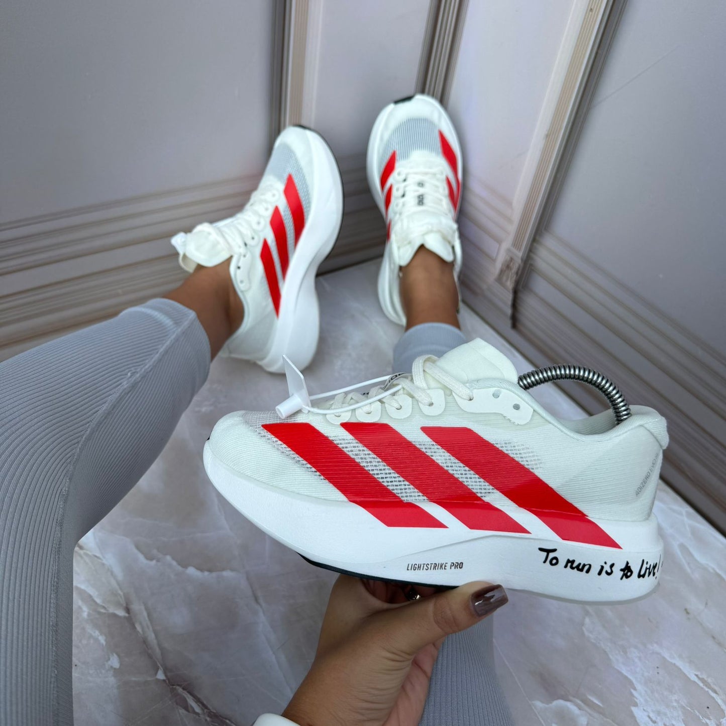ADIZERO DAMA